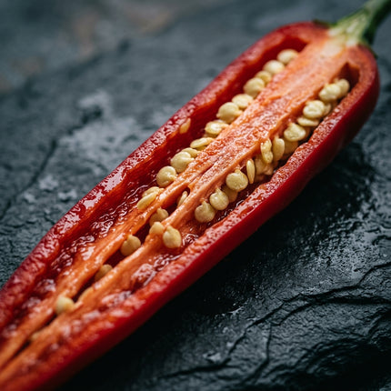 250 Long Red Beauty Chili Pepper Seeds for Planting - Sweet, Spicy & High Yielding Vegetable Seeds for Home Garden - Vibrant Slender Peppers